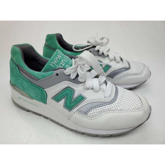 NB New Balance Mens Sz 6.5  Suede 997 Running Shoes Mint M997CMA USA Made main image 4